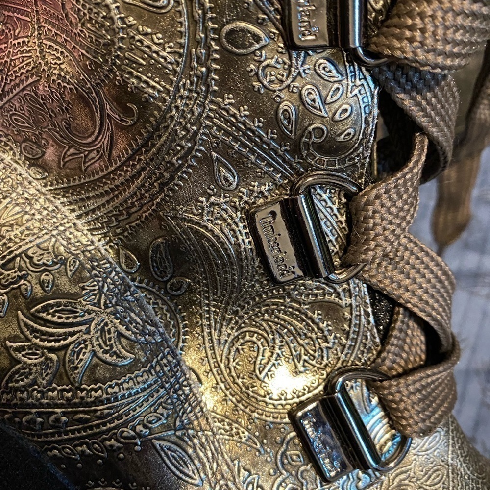 Timberland metallic embossed leather wedge boots with velvet top cuff 7 - Picture 9 of 10